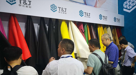 亭江新材参加第二十九届广州国际鞋类、皮革及工业设备展览会